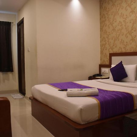 Hotel Ur Comforts Jayanagar Bangalore Buitenkant foto
