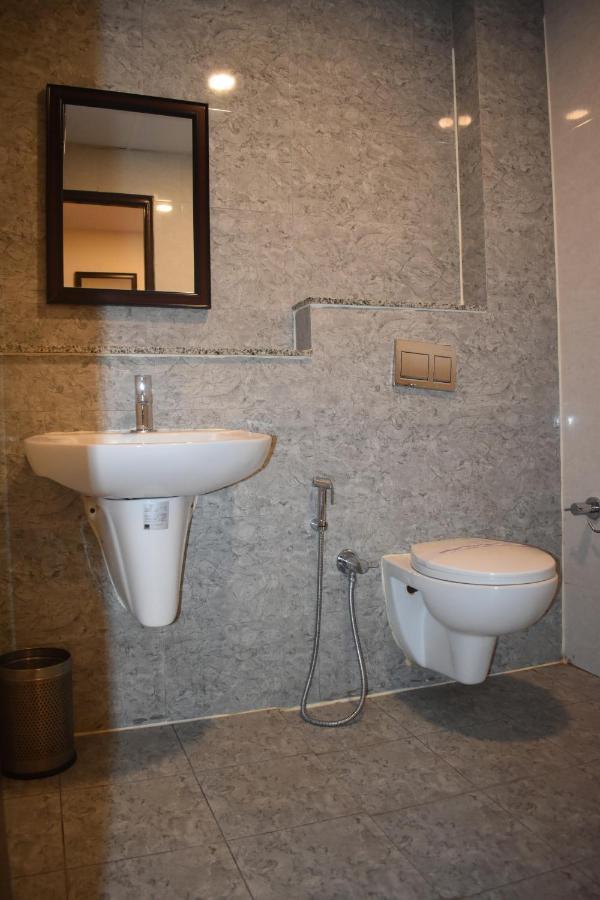Hotel Ur Comforts Jayanagar Bangalore Buitenkant foto