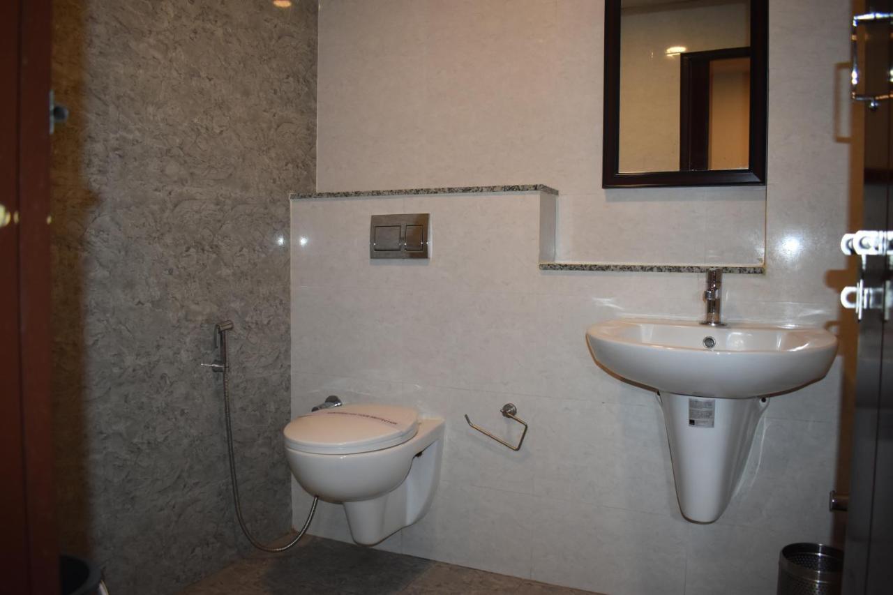 Hotel Ur Comforts Jayanagar Bangalore Buitenkant foto