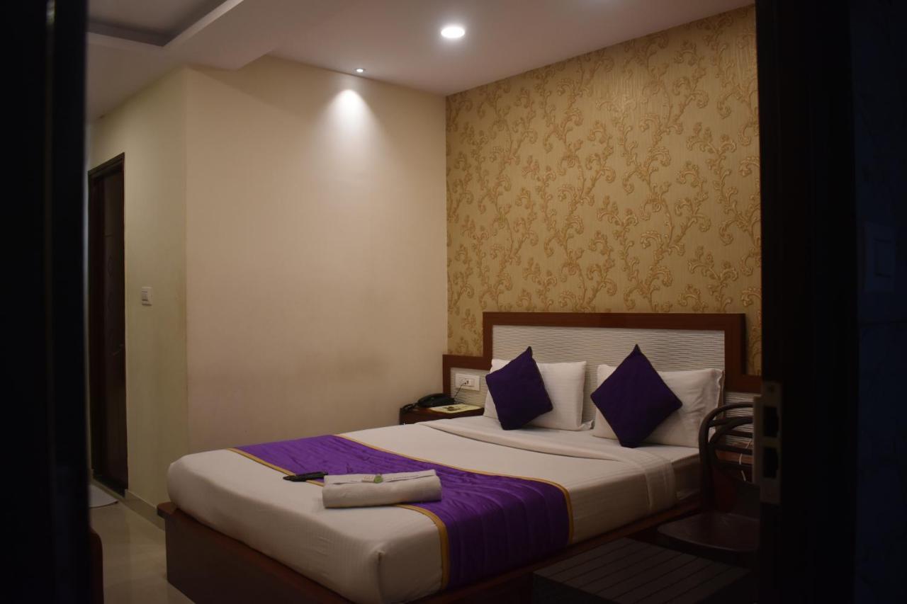 Hotel Ur Comforts Jayanagar Bangalore Buitenkant foto