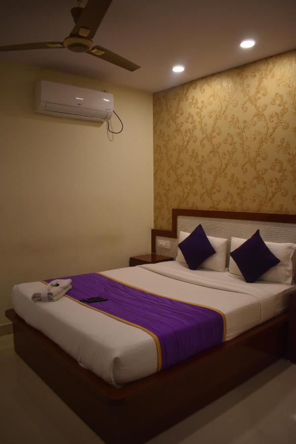 Hotel Ur Comforts Jayanagar Bangalore Buitenkant foto