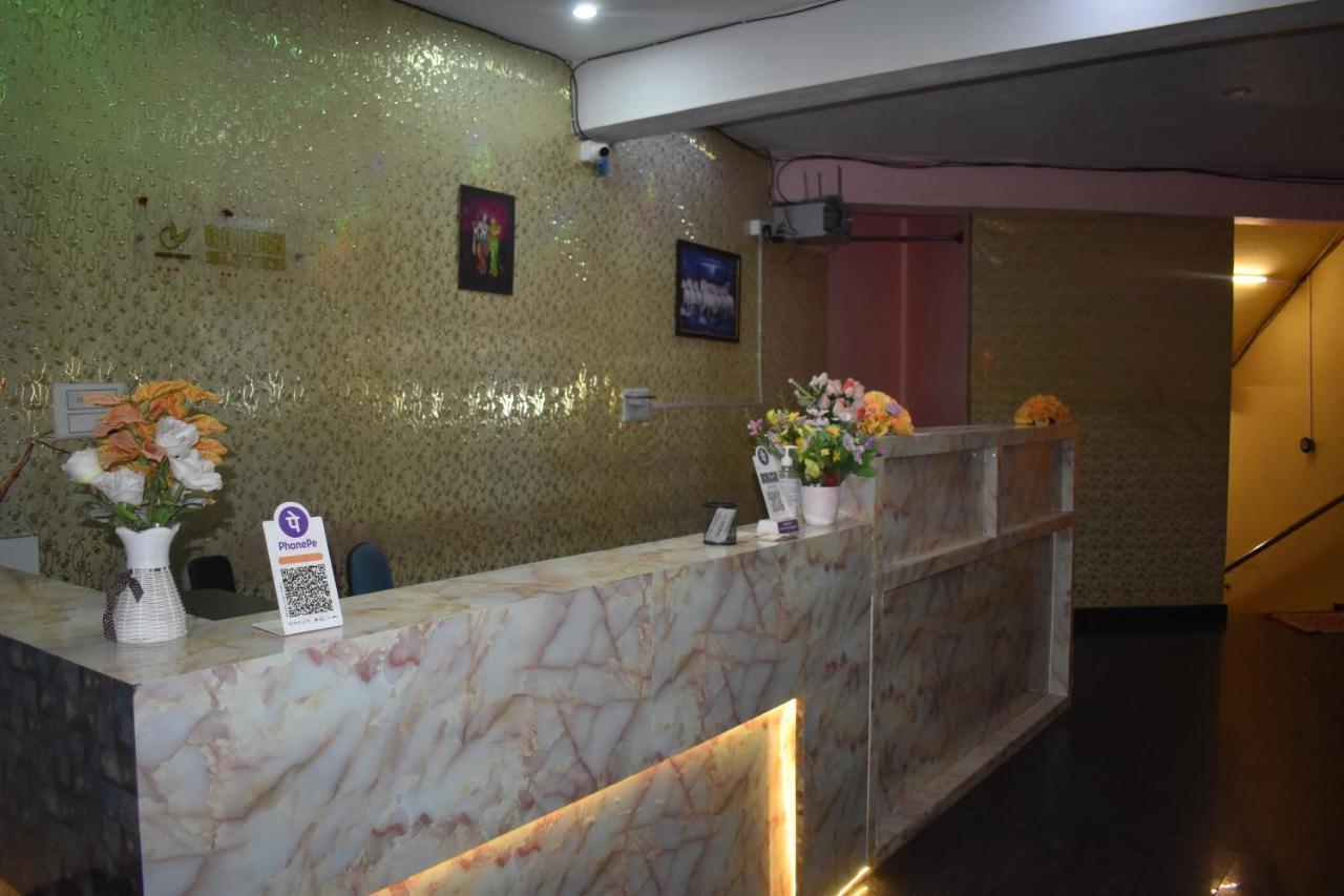 Hotel Ur Comforts Jayanagar Bangalore Buitenkant foto